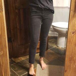 Abercrombie and Fitch Jeans Raw hems loose skinny Gray wash jeans size 4 (w27)